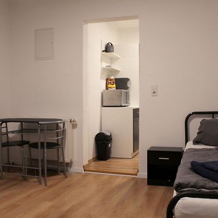 Fully Equipped Apartments Bonnigheim Buitenkant foto