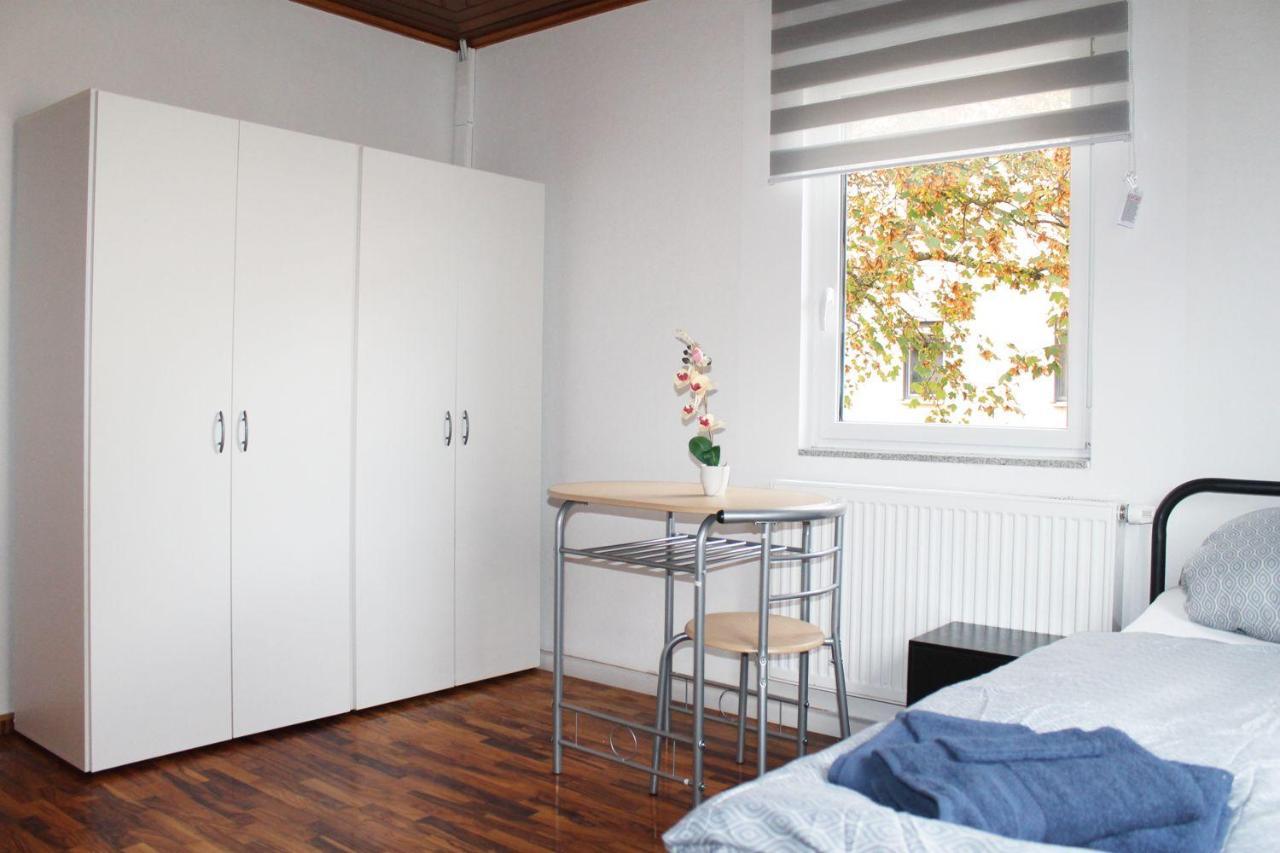 Fully Equipped Apartments Bonnigheim Buitenkant foto