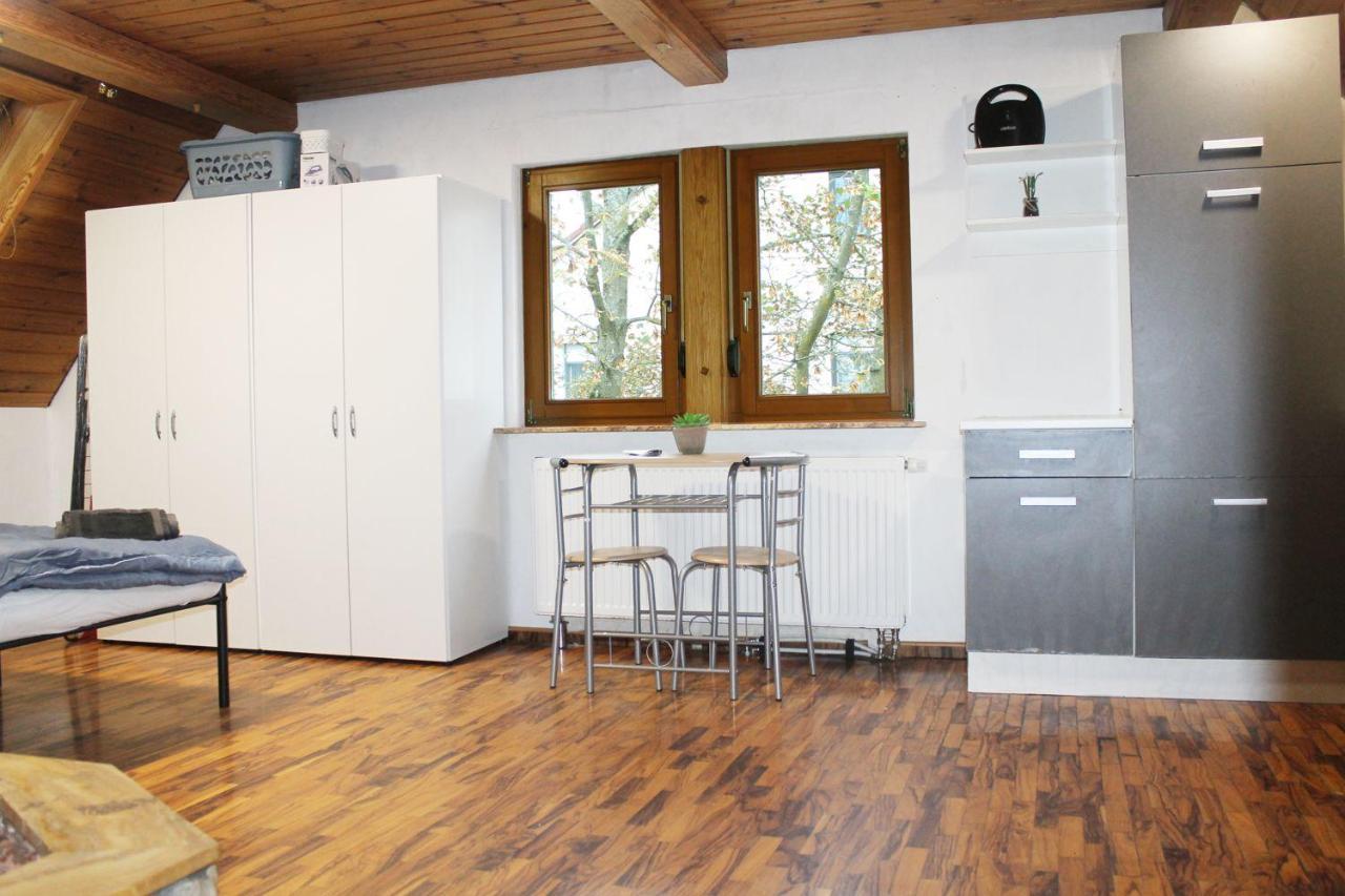 Fully Equipped Apartments Bonnigheim Buitenkant foto