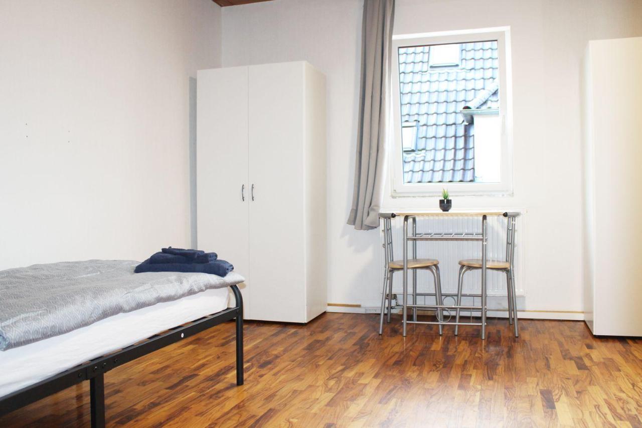 Fully Equipped Apartments Bonnigheim Buitenkant foto
